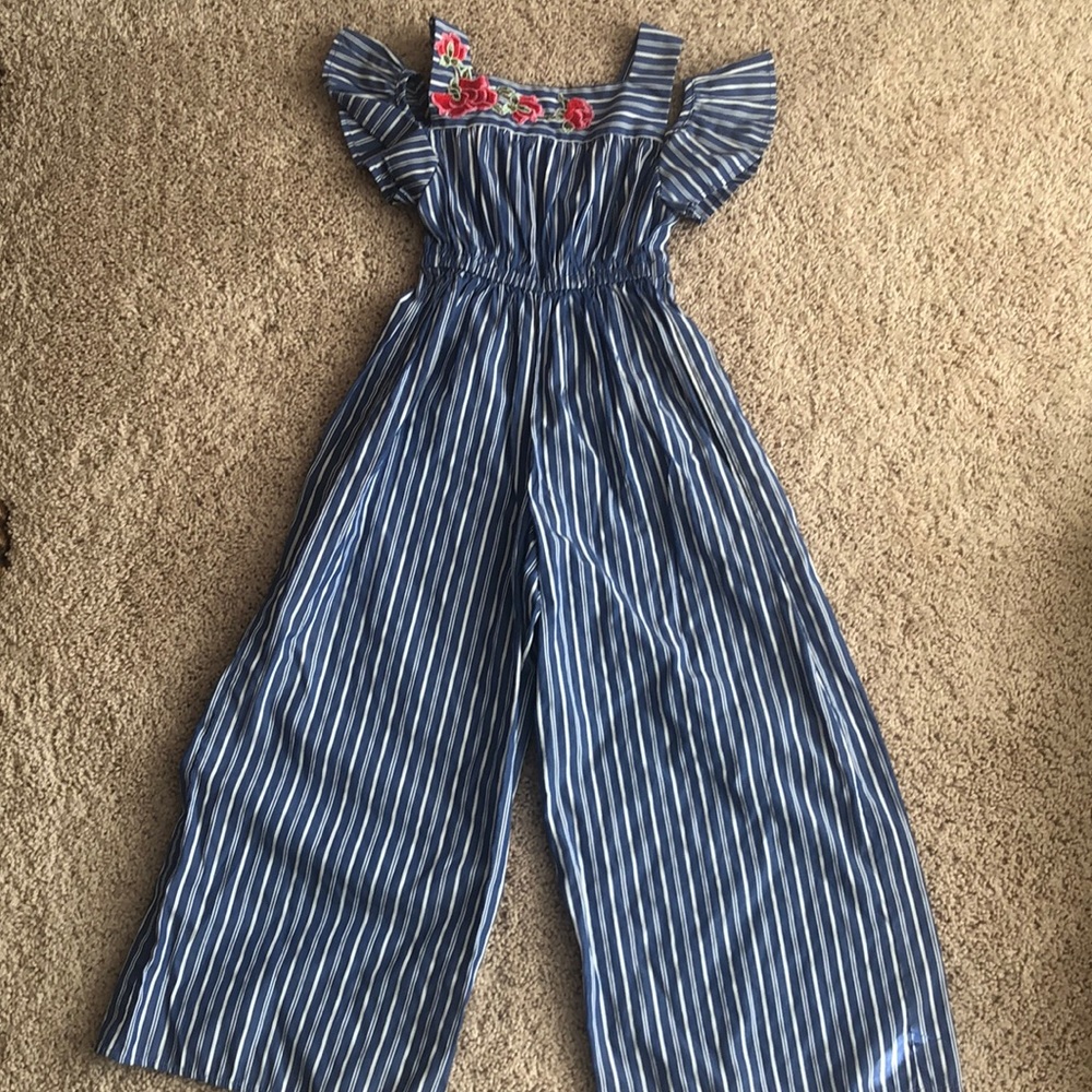 Girls Jumper size 8